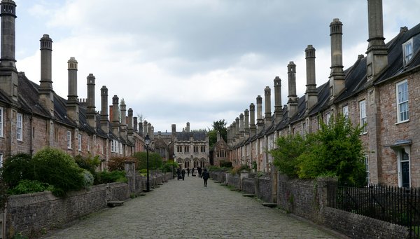 What are the best UK cities for exploring medieval architecture?